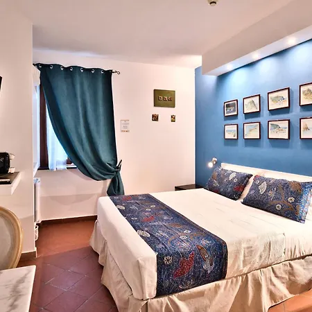 فندق Il Saracino Boutique 3*