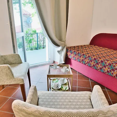 فندق Il Saracino Boutique 3*