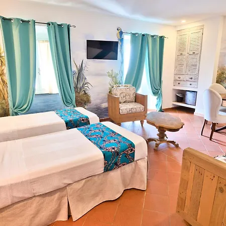 Il Saracino Boutique كابرايا