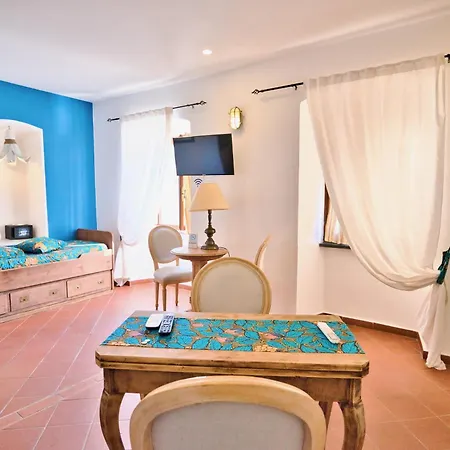 Il Saracino Boutique 3* كابرايا