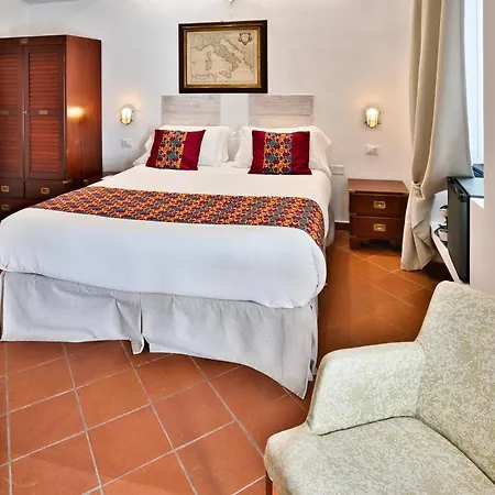 Il Saracino Boutique فندق كابرايا