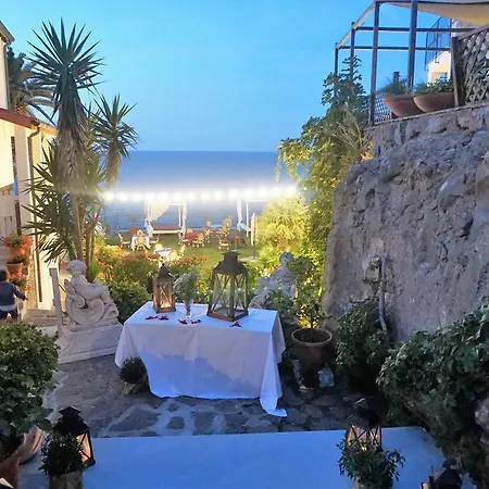 Hotel Il Saracino Boutique 3*